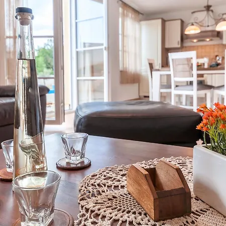 펜션 Jakov By Interhome *