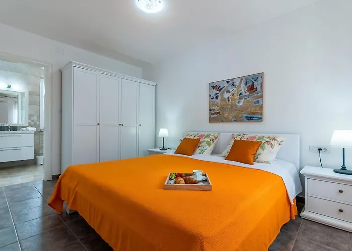 Jakov By Interhome * Rojnići