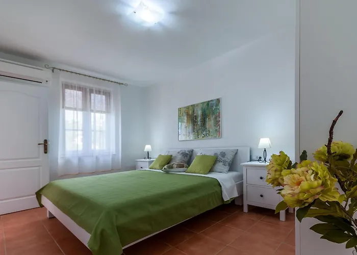 Jakov By Interhome Ferienhaus