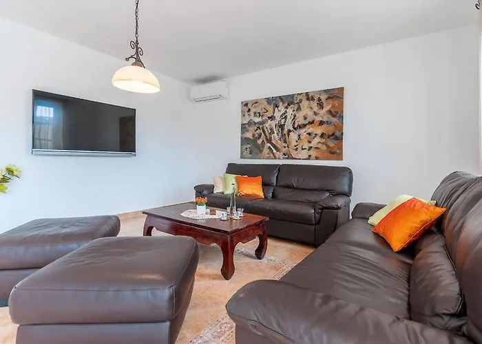 Vikendica Jakov By Interhome *