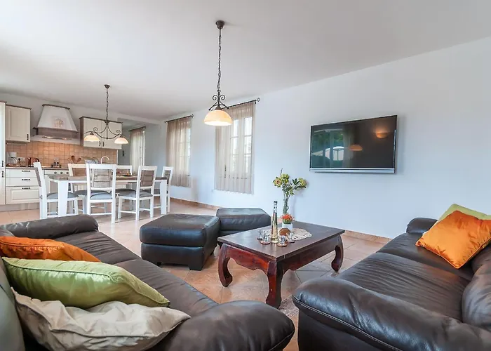 Jakov By Interhome Vikendica *